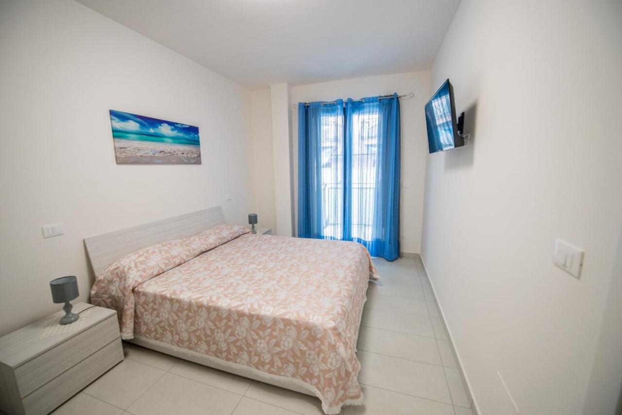 Home Square Milazzo Eksteriør bilde